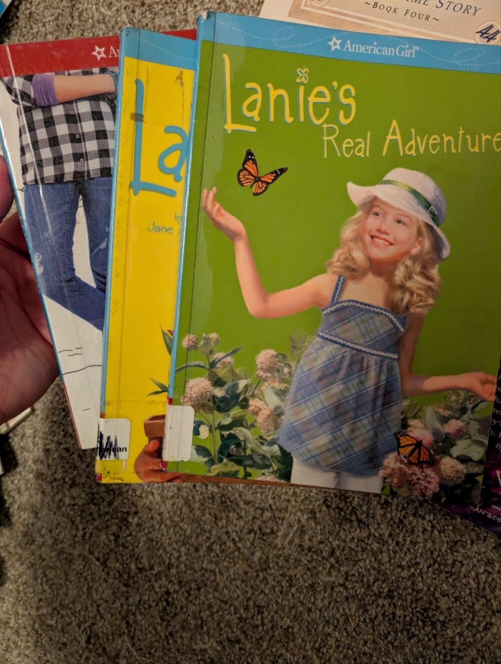 Lot of American Girl books - Picture 5 of 9